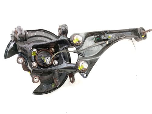 Used Right rear steering knuckle Right rear steering knuckle TOYOTA AURIS (_E18_) 1.2 (NRE185_, NRE185R) (116 hp) 40229534 40229534