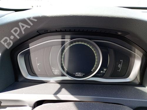 Brugte VOLVO V60 I Cross Country (157) D3 5044866