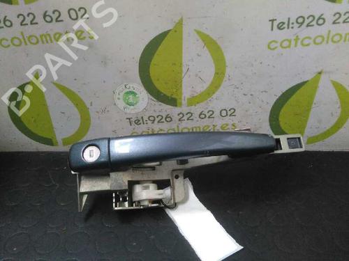 Used Front left exterior door handle PEUGEOT 407 (6D_) 2.7 HDi (6DUHZJ, 6DUHZF) (204 hp) 3125025