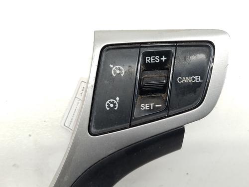 Steering wheel controls HYUNDAI i40 I CW (VF) 1.7 CRDi | BP29285286E15 