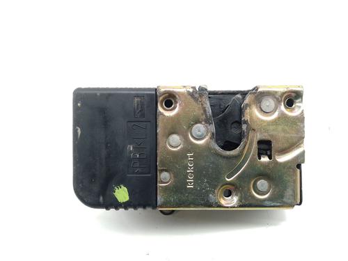 Front left lock PEUGEOT EXPERT Van (222) 1.9 D | BP24704023C98 