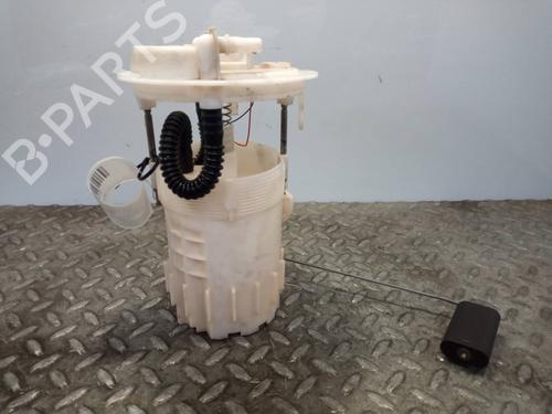Used Fuel pump RENAULT KANGOO / GRAND KANGOO II (KW0/1_) 1.5 dCi 70 (KW0V, KW0A) (68 hp) 16884793