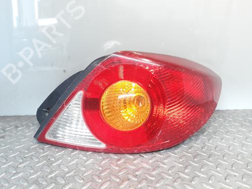 Used Right taillight KIA RIO I Hatchback (DC) [2000-2006]  7882569