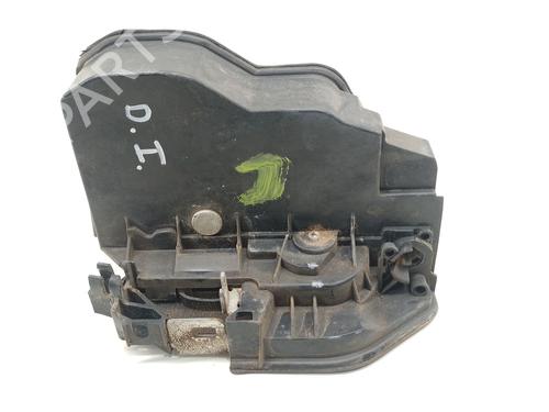 Venstre fortil lås BMW 1 (E87) [2003-2013]  31112700