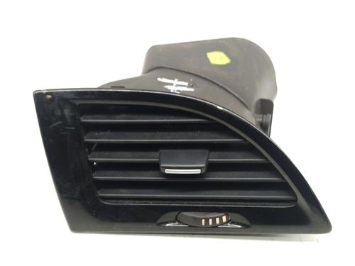 Used Air vent RENAULT MEGANE III Hatchback (BZ0/1_, B3_) 2.0 dCi (BZ0L) (160 hp) 32016378