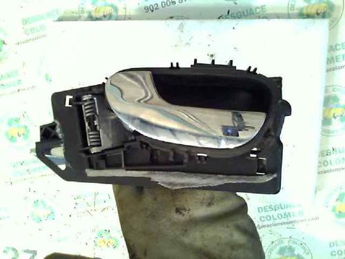 Used Front left interior door handle PEUGEOT 307 (3A/C) 2.0 HDi 90 (90 hp) 3220537