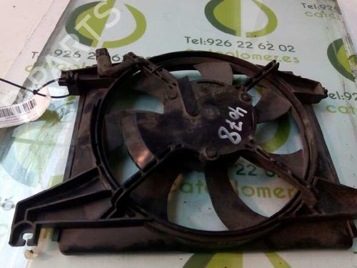 Used Radiator fan HYUNDAI ELANTRA III (XD) 2.0 CRDi (113 hp) 3047841