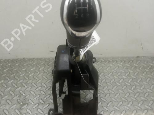 Used Gear lever NISSAN MICRA V (K14) [2016-2025]  12560718