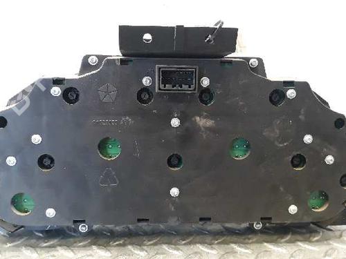 Instrument cluster JEEP CHEROKEE (KJ)  | BP6068944C47 