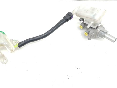 Bomba de freno FORD FIESTA VI (CB1, CCN) 1.0 EcoBoost (100 hp) 32372754
