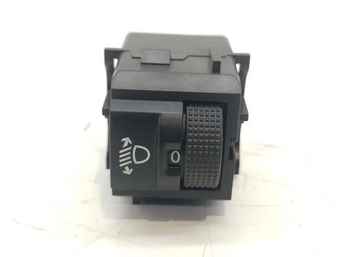 Used Headlight switch CITROËN C3 III Van (SX_, SY_) BlueHDi 75 (75 hp) 26167898