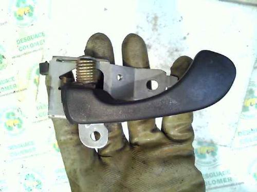 Used Rear left interior door handle MITSUBISHI CARISMA Saloon (DA_) 1.9 TD (DA4A) (90 hp) 3220358
