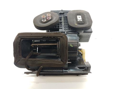 Used Heater matrix box Heater matrix box DACIA SANDERO 1.6 MPI 85 (BS03) (84 hp) 33812829 33812829