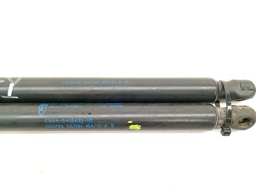 Tailgate lift support FORD KUGA II (DM2) 2.0 TDCi 4x4 | BP35812921C138 - Image 3