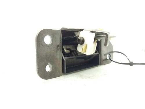 Tailgate lock HYUNDAI ACCENT II (LC)  | BP3075580C101 