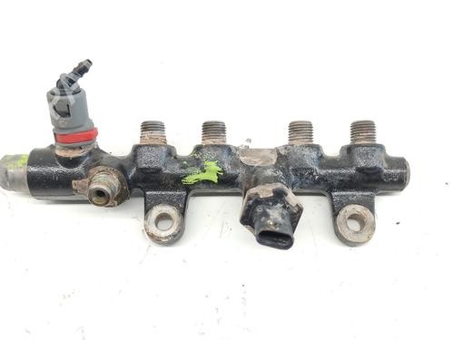 Used Injection rail RENAULT CLIO V (B7_) 1.5 Blue dCi 100 (B7AD) (101 hp) 29352192