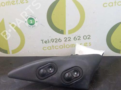 Used Left front window switch OPEL CORSA B (S93) [1993-2009]  3052173