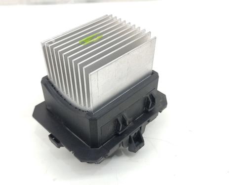 Used Heater resistor Heater resistor PEUGEOT 208 I (CA_, CC_) 1.2 THP 110 (110 hp) 33939323 33939323