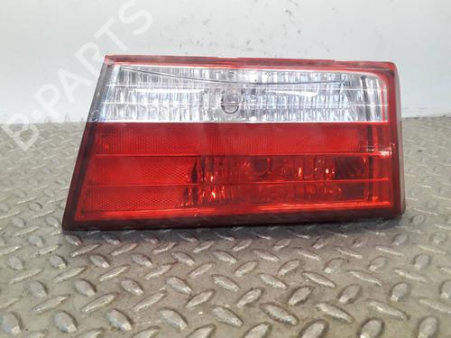 Right tailgate light HYUNDAI SONATA V (NF) 2.0 CRDi (140 hp) 15415663