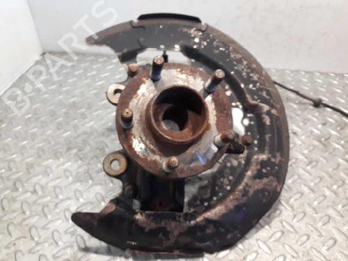 Venstre Styrespindel Lejehus VOLVO V50 (545) 2.0 D (136 hp) 6829179