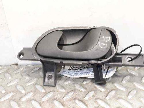 Used Front right interior door handle Front right interior door handle FIAT SCUDO Van (220_) 1.9 TD (90 hp) 3220290 3220290