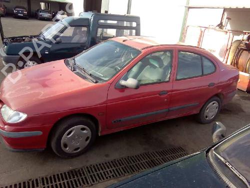 Left mirror RENAULT MEGANE I Classic (LA0/1_) 1.6 e (LA0F, LA0S) | BP3063101C26 
