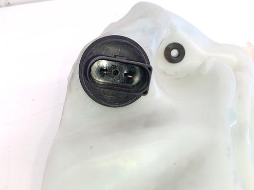 Windscreen washer tank VW PASSAT B5 (3B2) 1.6 | BP27596698C113 