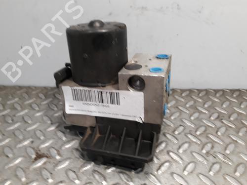 Used ABS pump MERCEDES-BENZ C-CLASS (W202) [1993-2000]  3075326