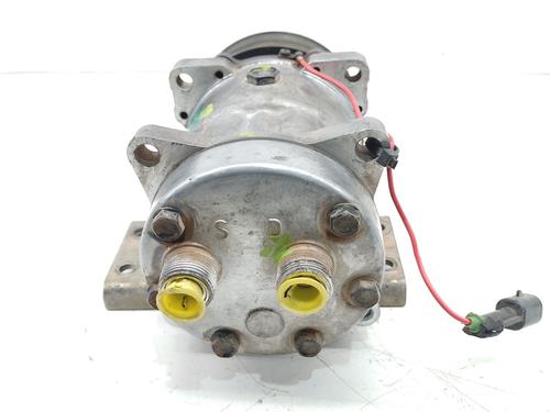AC compressor LAND ROVER DISCOVERY I (LJ) 2.5 TDI 4x4 | BP32192998M34