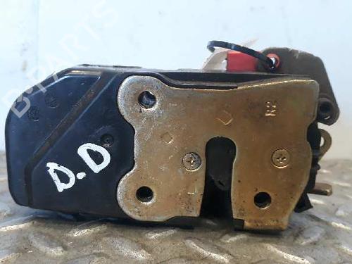 Used Front right lock CHRYSLER VOYAGER IV (RG, RS) [1999-2008]  7301203