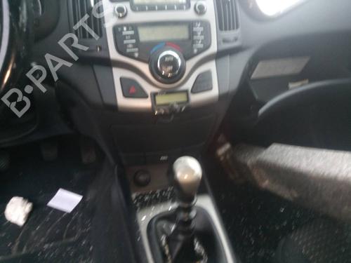 Rudehejsemekanisme Højre bagtil HYUNDAI i30 (FD) 1.4 | BP17144892C25 