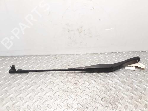 Used Front windshield wiper arm OPEL ASTRA H (A04) [2004-2014]  3473310
