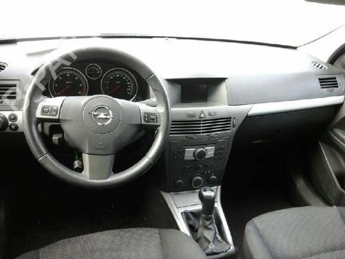 Fuse box OPEL ASTRA H (A04)  | BP6539094E1 