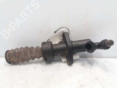 Used Clutch slave cylinder PEUGEOT 406 (8B) 2.0 HDI 90 (90 hp) 14233140