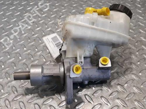 Used Brake master cylinder OPEL ASTRA J Sports Tourer (P10) [2010-2015]  5565525