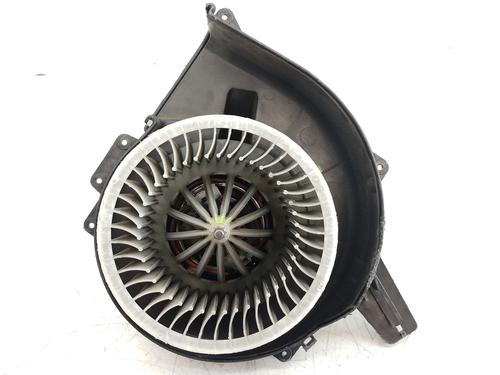 Varmeblæser SEAT IBIZA IV (6J5, 6P1) 1.9 TDI (105 hp) 27839904