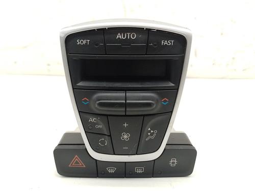 Commande Chauffage RENAULT LAGUNA III (BT0/1) 2.0 dCi (BT01, BT08, BT09, BT0E, BT0K, BT12, BT1C, BT1D,... (150 hp) 31974009