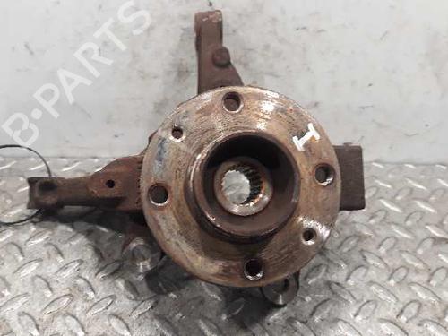 Used Left front steering knuckle DACIA SANDERO II 1.5 dCi 75 / Blue dCi 75 (B8JW, B8M4, B8AH, B8M7, B8M6) (75 hp) 6797469