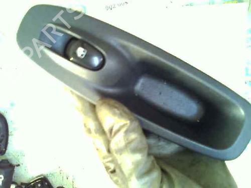 Used Right front window switch HYUNDAI ACCENT II (LC) [1999-2012]  3077189