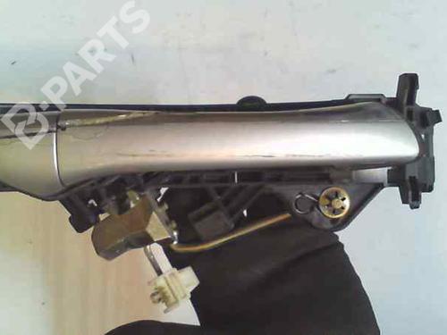 Used Rear right exterior door handle Rear right exterior door handle MERCEDES-BENZ S-CLASS (W220) S 400 CDI (220.028, 220.128) (250 hp) 3121820 3121820