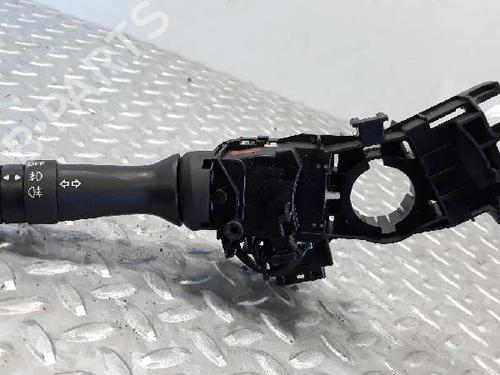 Used Headlight switch TOYOTA PRIUS Liftback (_W2_) 1.5 Hybrid (NHW20_, NHW20R) (112 hp) 5542437