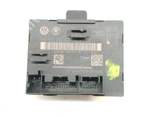 Used Electronic module SKODA SUPERB II (3T4) 1.8 TSI 4x4 (160 hp) 26434434
