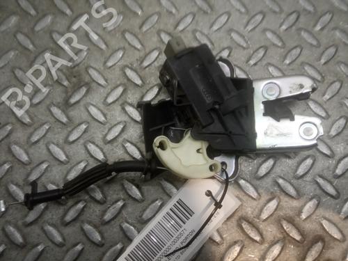 Used Tailgate lock AUDI A8 D3 (4E2, 4E8) 4.0 TDI quattro (275 hp) 11812320