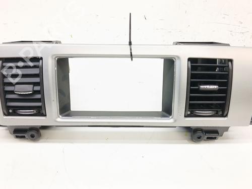 Used Air vent Air vent JAGUAR XF I (X250) 2.2 D (200 hp) 34701903 34701903