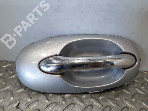 Used Exterior door handle Exterior door handle KIA CARNIVAL I (UP) 2.9 TDi (126 hp) 8758991 8758991