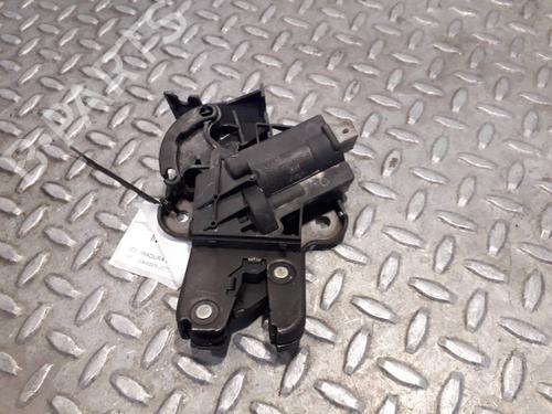 Tailgate lock VW JETTA III (1K2) 1.9 TDI | BP15522737C101 
