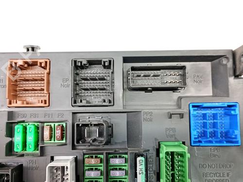 Fuse box DS DS 4 / DS 4 CROSSBACK (NX_) 1.6 BlueHDi 120 | BP39465472E1 - Image 4