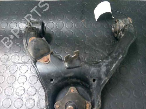 Venstre fortil bærearm MITSUBISHI L200 (K7_T, K6_T, K5_T) 2.5 TD 4WD (K74T) (115 hp) 3056385