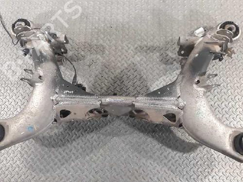 Used Rear axle MERCEDES-BENZ E-CLASS (W211) [2002-2009]  7289494