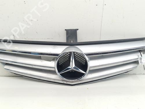 Grill MERCEDES-BENZ C-CLASS (W204) C 200 CDI (204.001) (136 hp) 31068565